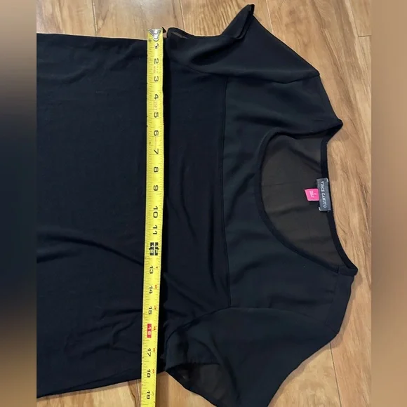 Vince Camuto Tunic Top - Picture 5 of 7